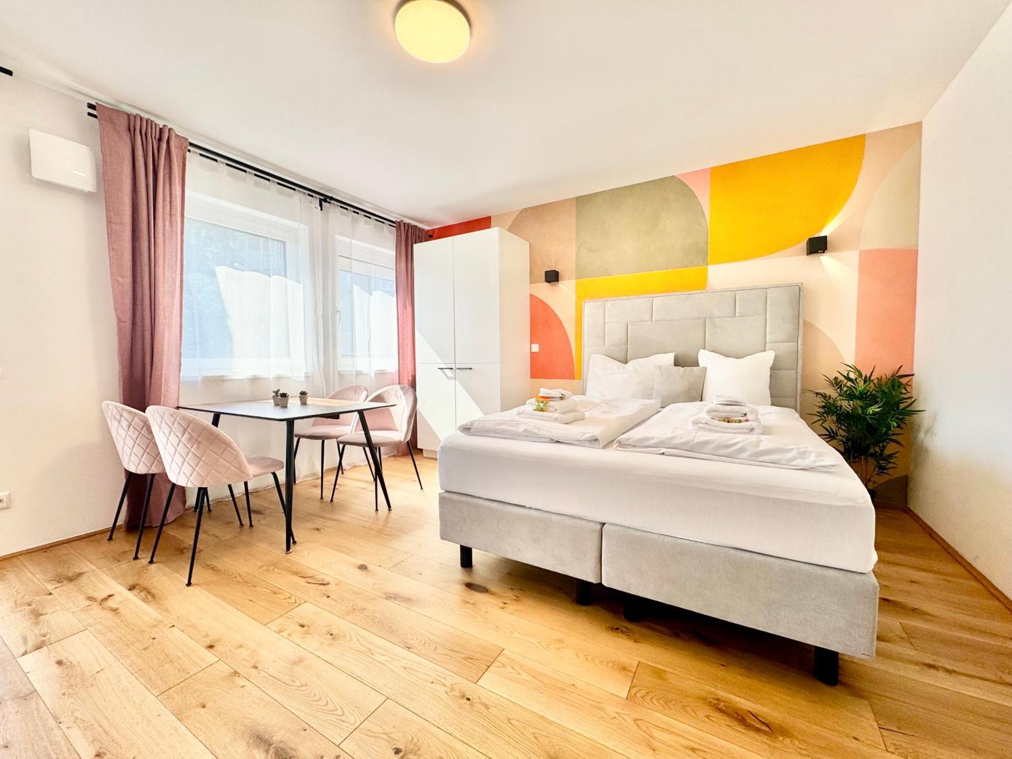 Stylische Wohnung Mit Balkon Bécs Kültér fotó